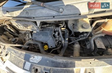 Вантажний фургон Opel Vivaro 2001 в Одесі
