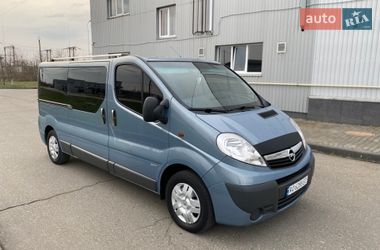 Минивэн Opel Vivaro 2010 в Виноградове
