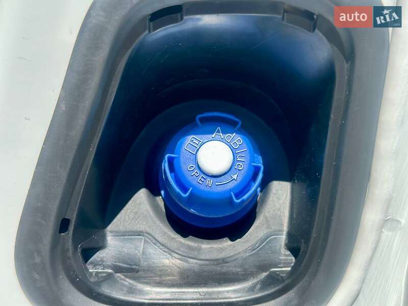 Вантажний фургон Opel Vivaro 2020 в Львові