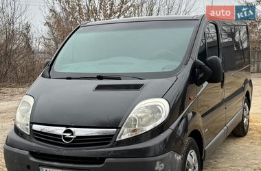 Вантажний фургон Opel Vivaro 2011 в Харкові