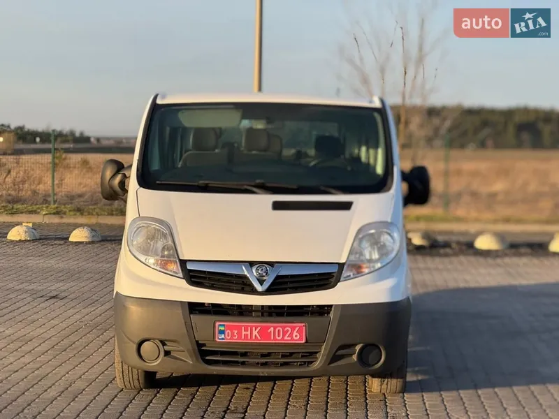 Opel Vivaro 2013