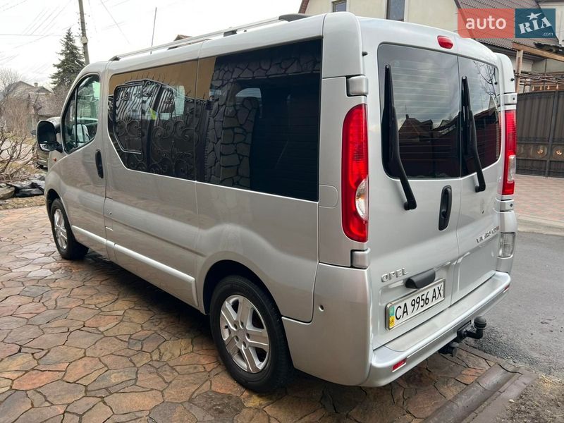 Минивэн Opel Vivaro 2009 в Черкассах фото 10 Минивэн Opel Vivaro 2009 в Черкассах