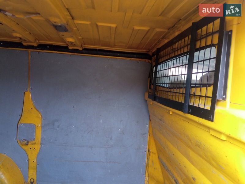 Другие грузовики Opel Vivaro 2004 в Софиевской Борщаговке фото 12 Другие грузовики Opel Vivaro 2004 в Софиевской Борщаговке