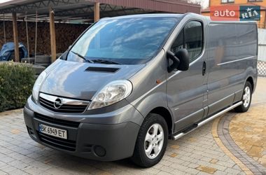 Грузовой фургон Opel Vivaro 2013 в Звягеле