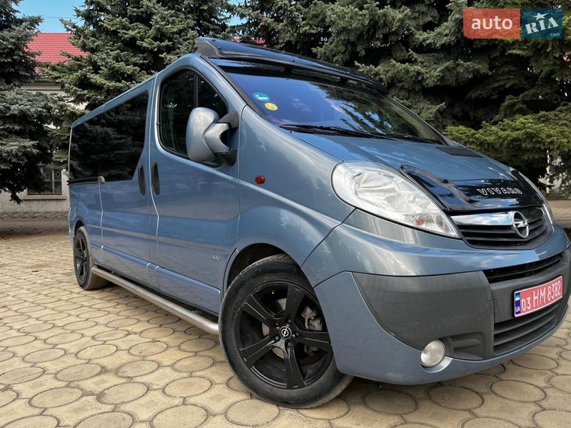 Минивэн Opel Vivaro 2010 в Вознесенске фото Минивэн Opel Vivaro 2010 в Вознесенске