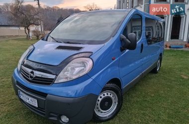 Мінівен Opel Vivaro 2007 в Коломиї