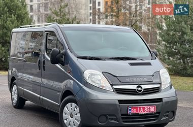 Вантажопасажирський фургон Opel Vivaro 2012 в Ковелі