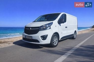 Грузовой фургон Opel Vivaro 2014 в Обухове