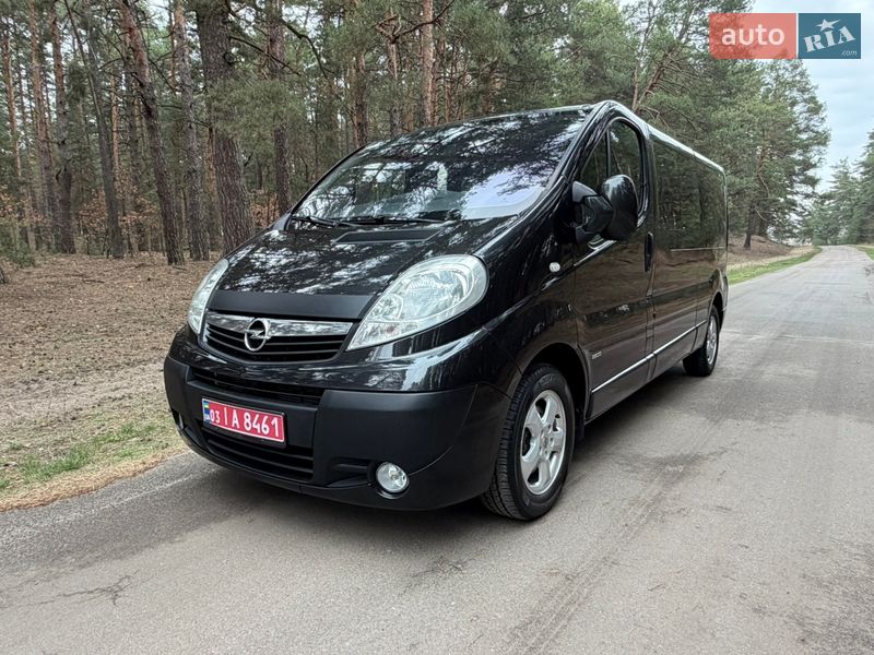 Минивэн Opel Vivaro 2014 в Киеве фото 17 Минивэн Opel Vivaro 2014 в Киеве