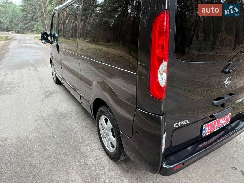 Минивэн Opel Vivaro 2014 в Киеве фото 65 Минивэн Opel Vivaro 2014 в Киеве