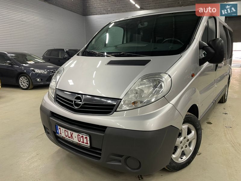 Мінівен Opel Vivaro 2012 в Стрию