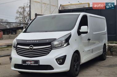 Мінівен Opel Vivaro 2015 в Кременчуці