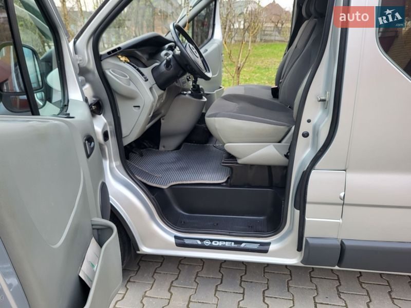 Минивэн Opel Vivaro 2009 в Хмельницком фото 76 Минивэн Opel Vivaro 2009 в Хмельницком