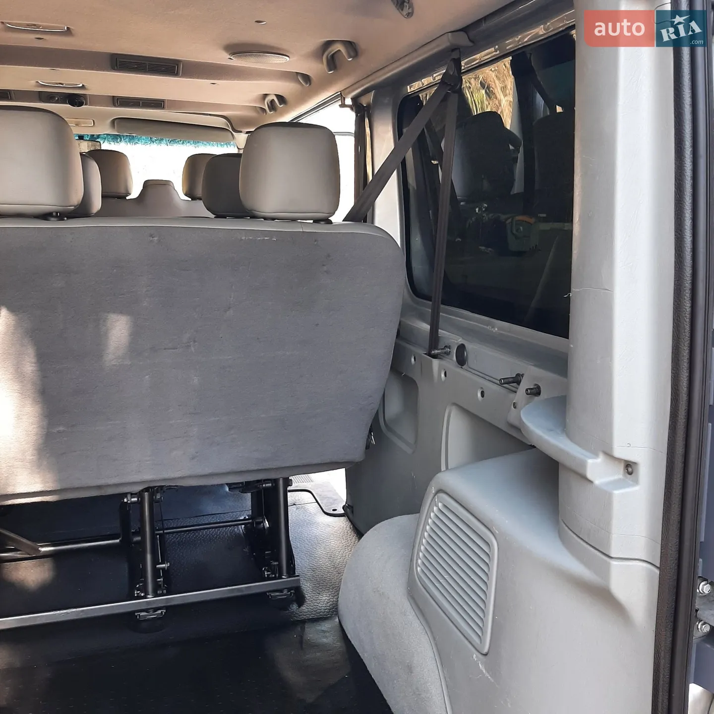 2011 Opel Vivaro - мініатюра 19
