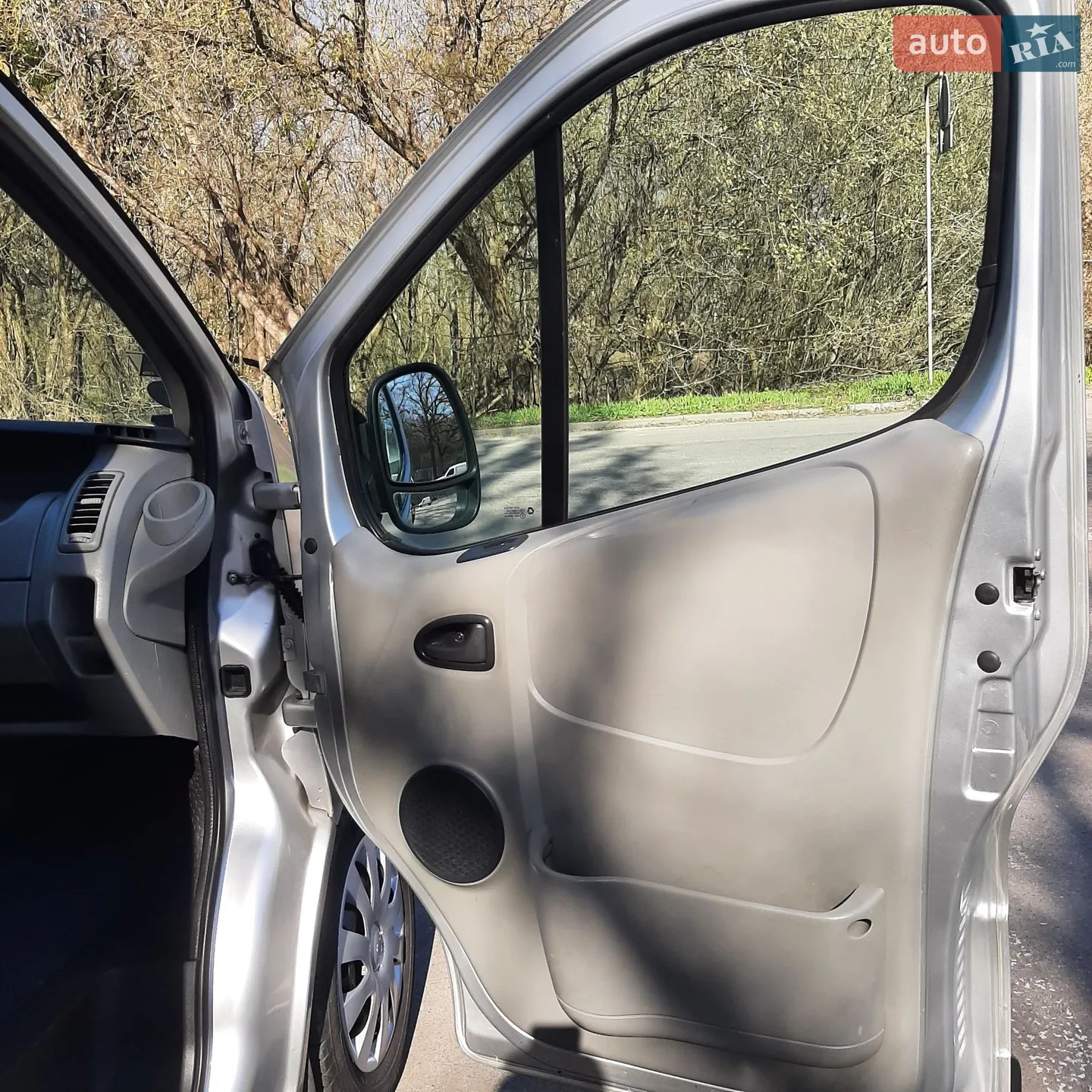 2011 Opel Vivaro - мініатюра 35