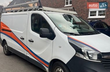 Грузовой фургон Opel Vivaro 2015 в Днепре