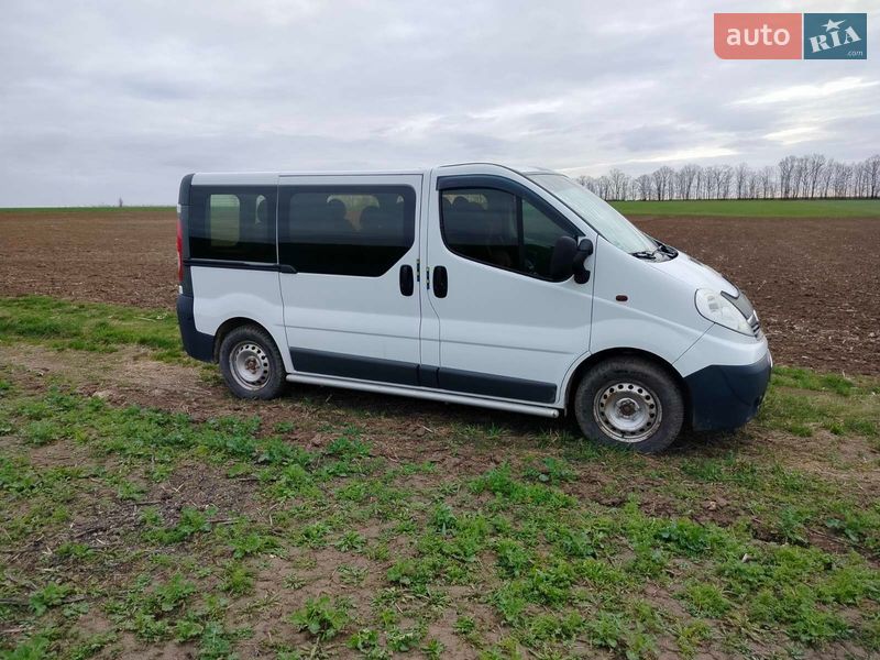 Мінівен Opel Vivaro 2009 в Шаргороді