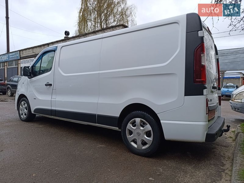 Грузовой фургон Opel Vivaro 2014 в Житомире