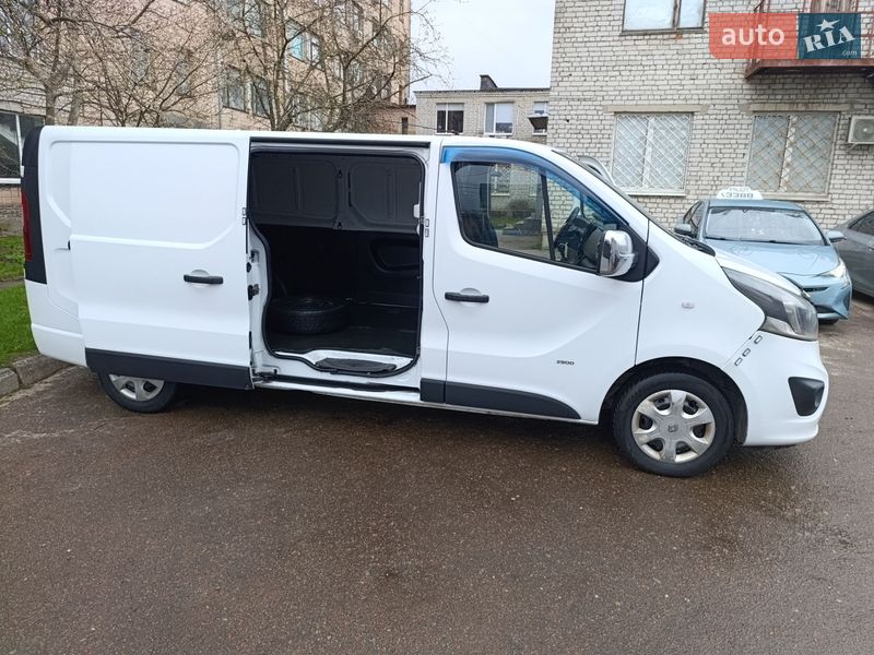 Грузовой фургон Opel Vivaro 2014 в Житомире