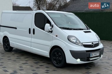 Грузовой фургон Opel Vivaro 2014 в Ровно