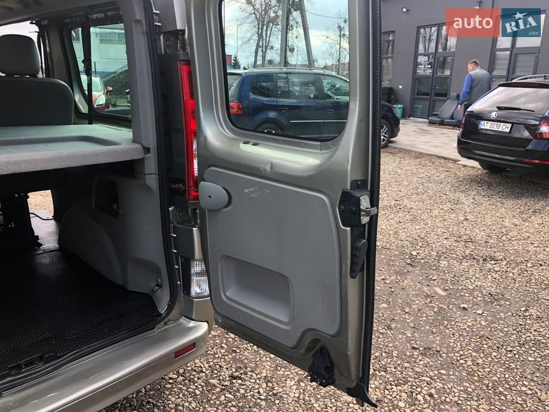 Мінівен Opel Vivaro 2013 в Івано-Франківську фото 11 Мінівен Opel Vivaro 2013 в Івано-Франківську
