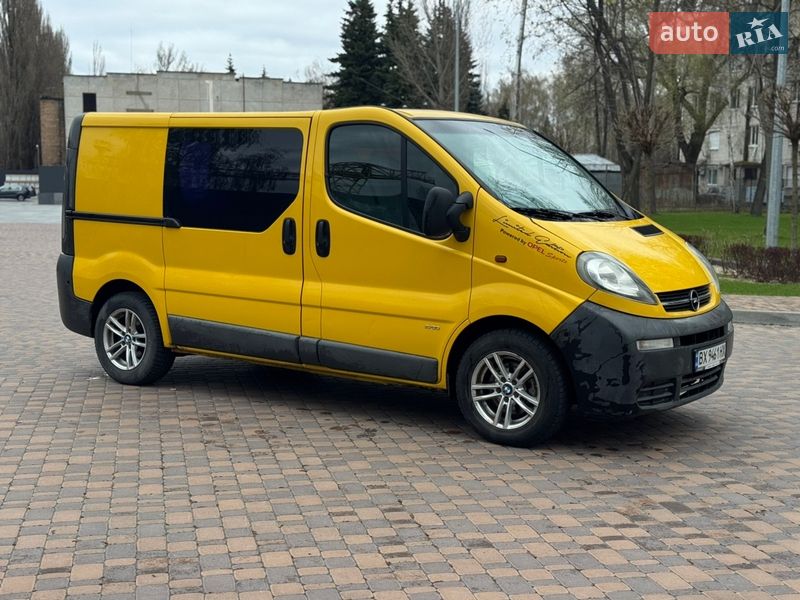 Вантажопасажирський фургон Opel Vivaro 2004 в Києві фото 6 Вантажопасажирський фургон Opel Vivaro 2004 в Києві