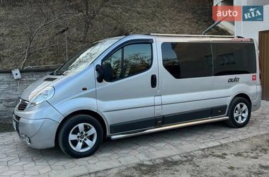 Мінівен Opel Vivaro 2008 в Коломиї