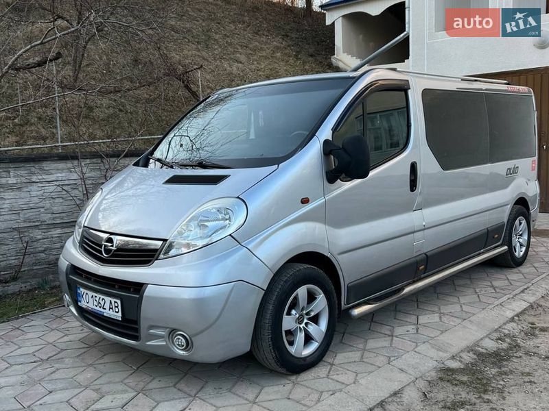 Минивэн Opel Vivaro 2008 в Коломые