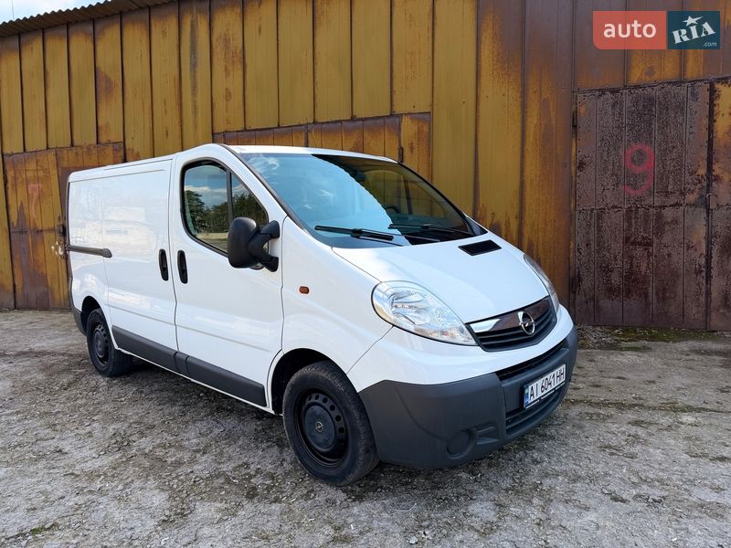Грузовой фургон Opel Vivaro 2013 в Киеве