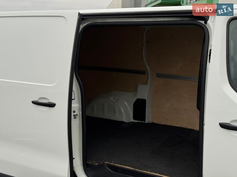 Вантажний фургон Opel Vivaro 2020 в Києві