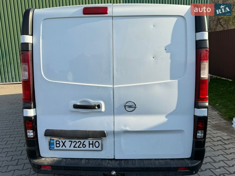Грузовой фургон Opel Vivaro 2015 в Изяславе фото 3 Грузовой фургон Opel Vivaro 2015 в Изяславе