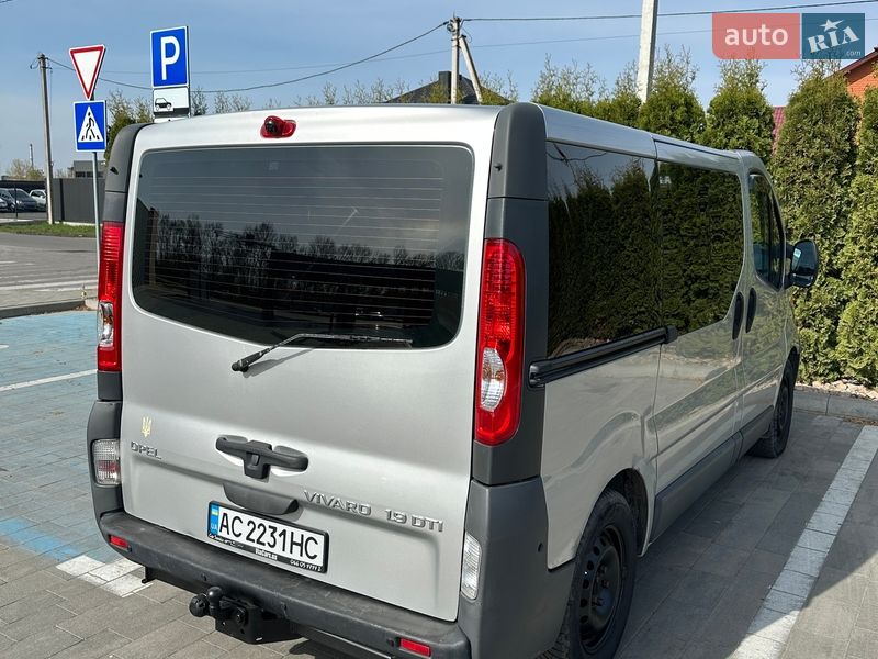 Минивэн Opel Vivaro 2002 в Луцке
