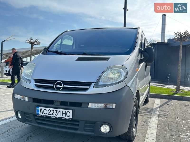 Минивэн Opel Vivaro 2002 в Луцке