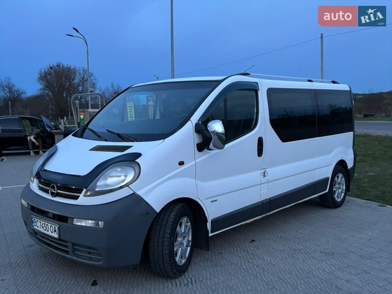 Opel Vivaro 2005