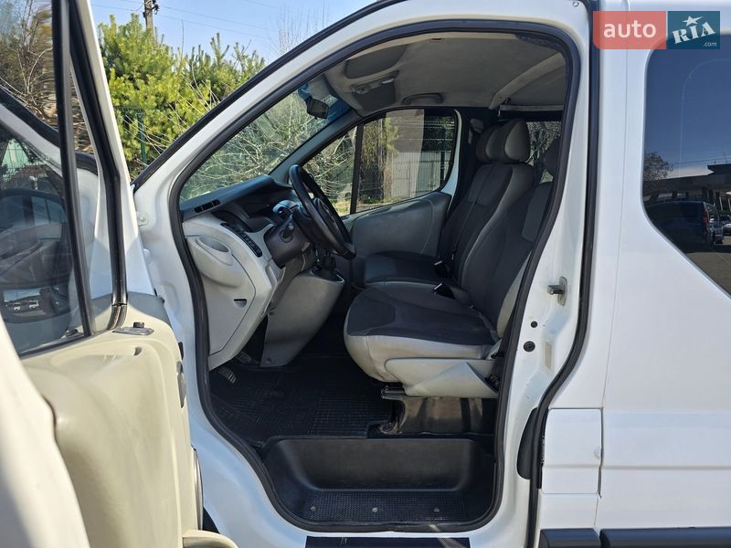 Минивэн Opel Vivaro 2008 в Хмельницком фото 19 Минивэн Opel Vivaro 2008 в Хмельницком