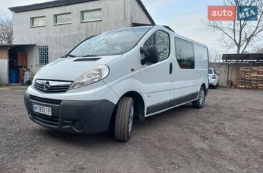 Мінівен Opel Vivaro 2012 в Звягелі