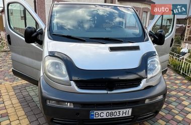 Минивэн Opel Vivaro 2006 в Надворной