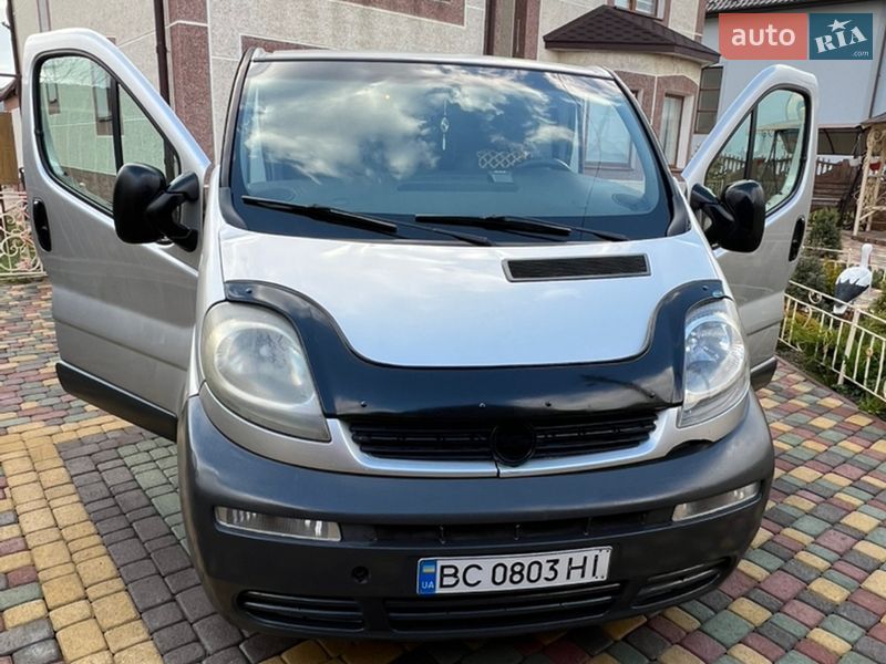 Opel Vivaro 2006