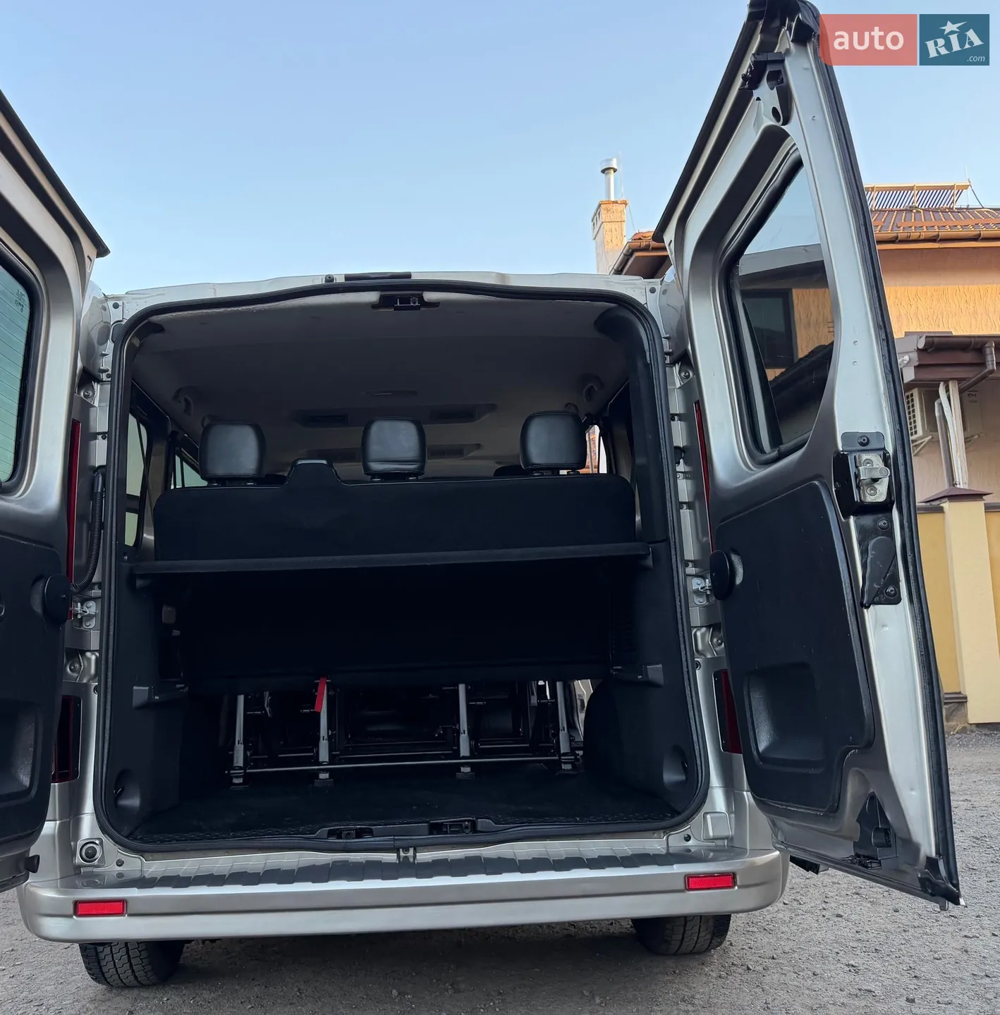 2016 Opel Vivaro - мініатюра 39