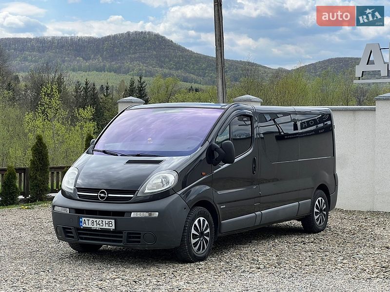 Opel Vivaro 2004