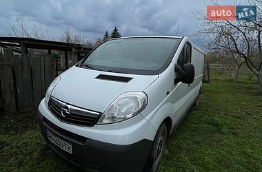 Грузопассажирский фургон Opel Vivaro 2013 в Прилуках