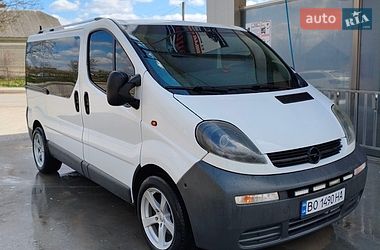 Минивэн Opel Vivaro 2006 в Бучаче