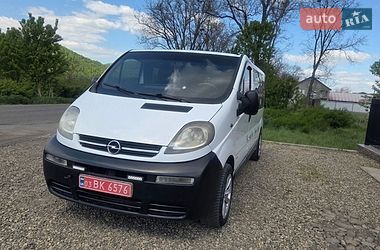 Мінівен Opel Vivaro 2002 в Тячеві