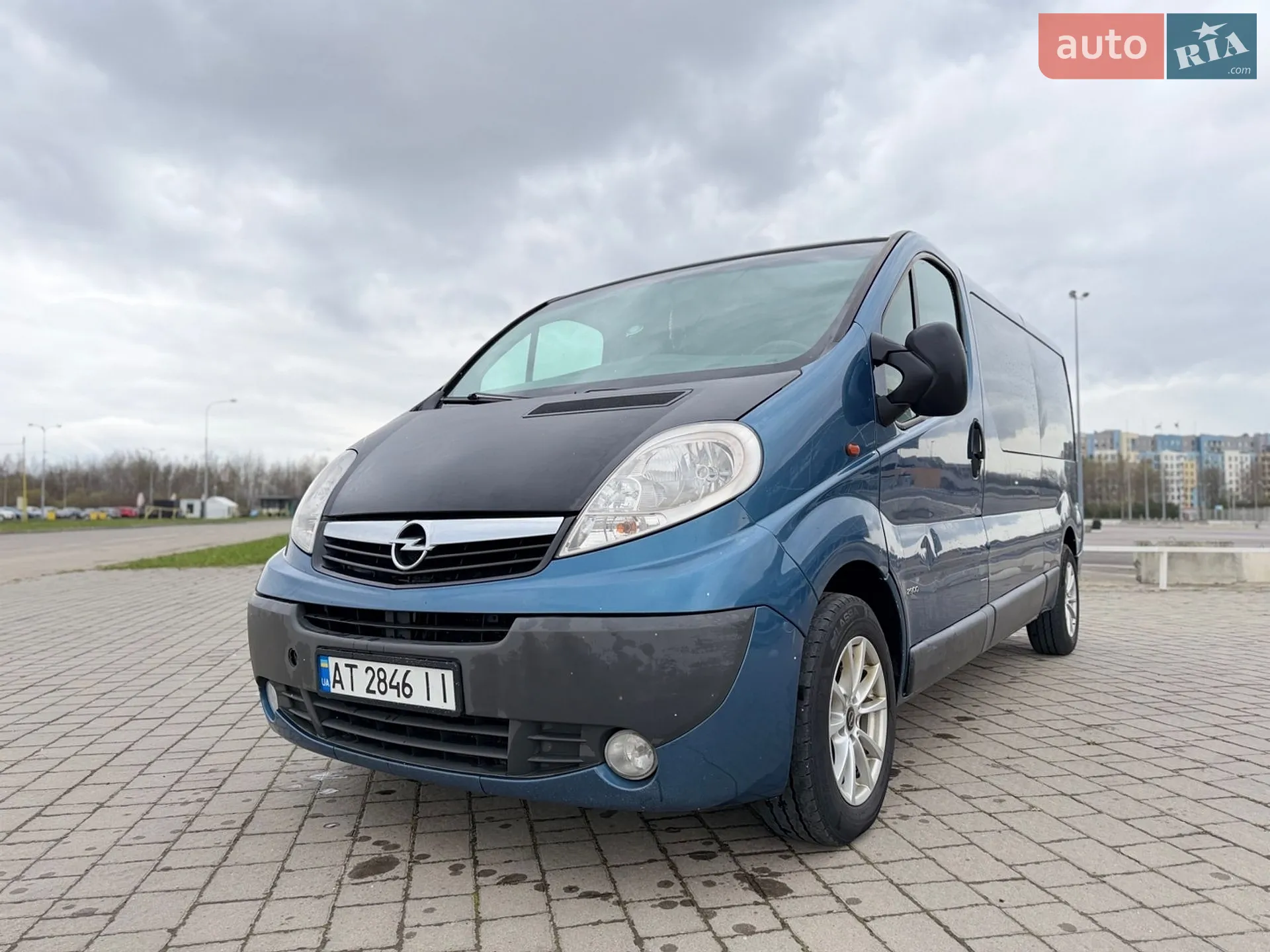2010 Opel Vivaro - мініатюра 11