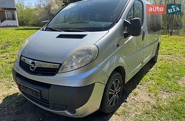 Минивэн Opel Vivaro 2011 в Луцке