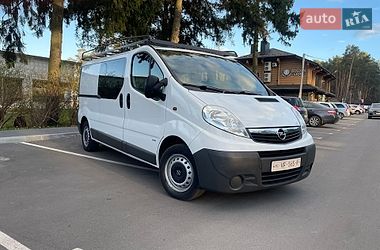 Минивэн Opel Vivaro 2013 в Дубно