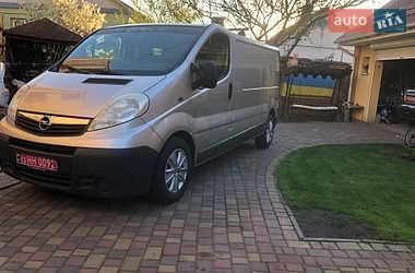 Мінівен Opel Vivaro 2012 в Рівному