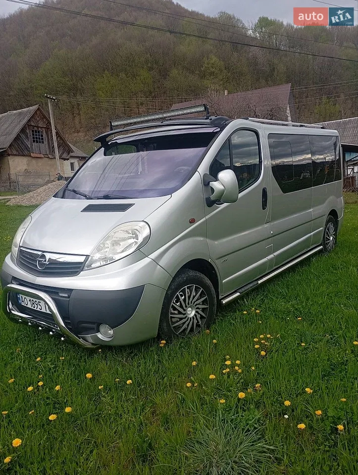 2010 Opel Vivaro - мініатюра 26