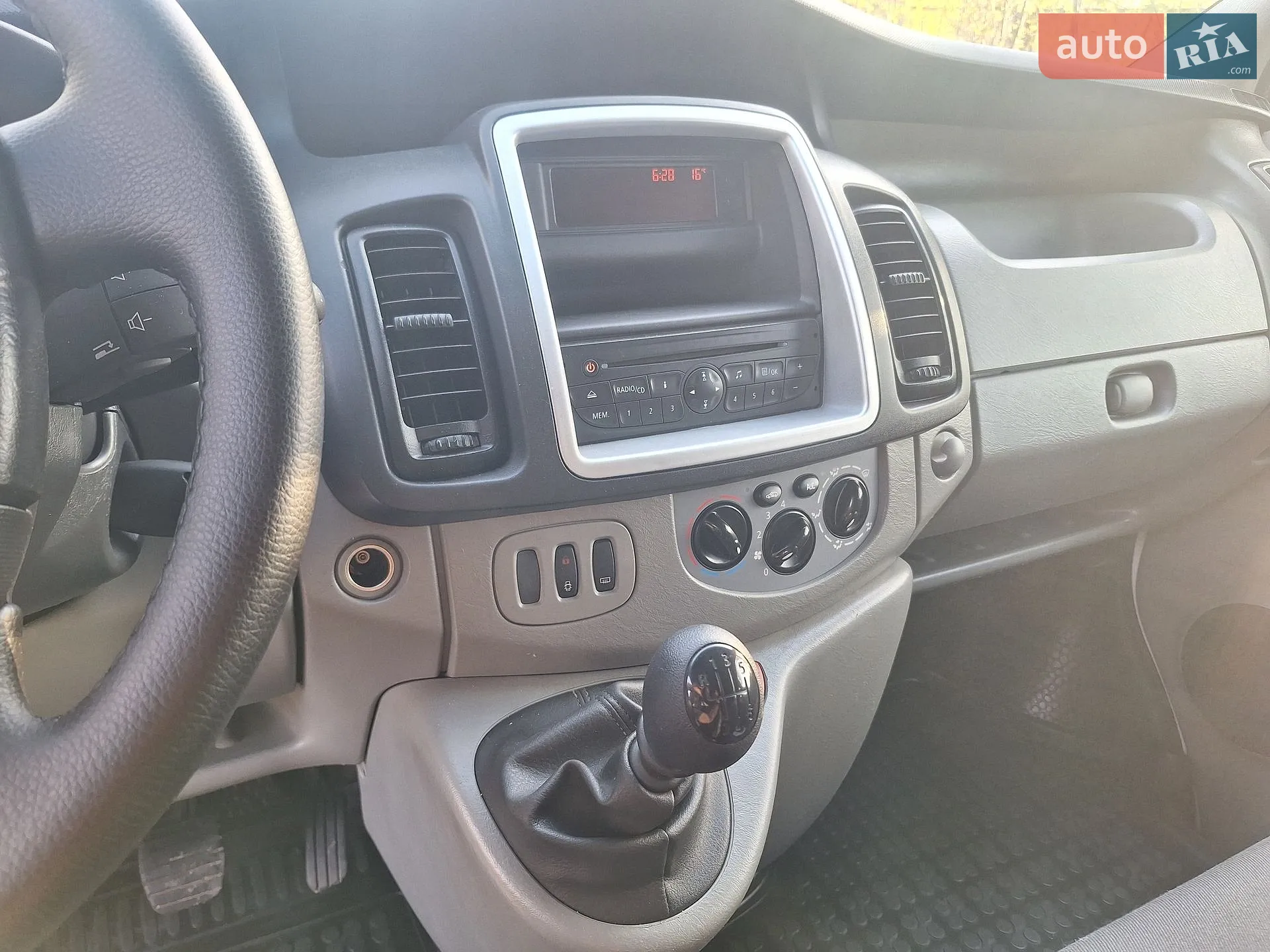 2011 Opel Vivaro - мініатюра 4