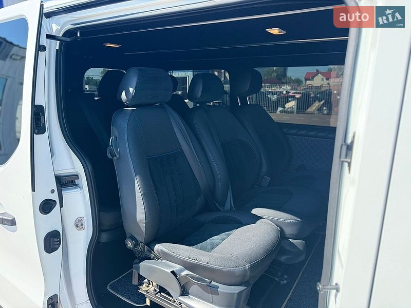 Минивэн Opel Vivaro 2018 в Киеве фото 24 Минивэн Opel Vivaro 2018 в Киеве